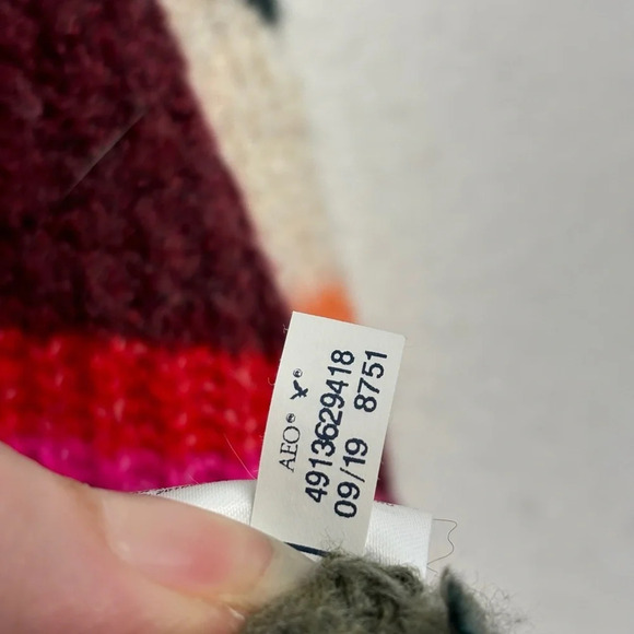 American Eagle Outfitters Colorful Striped Knit Sweater M - Picture 4 of 9